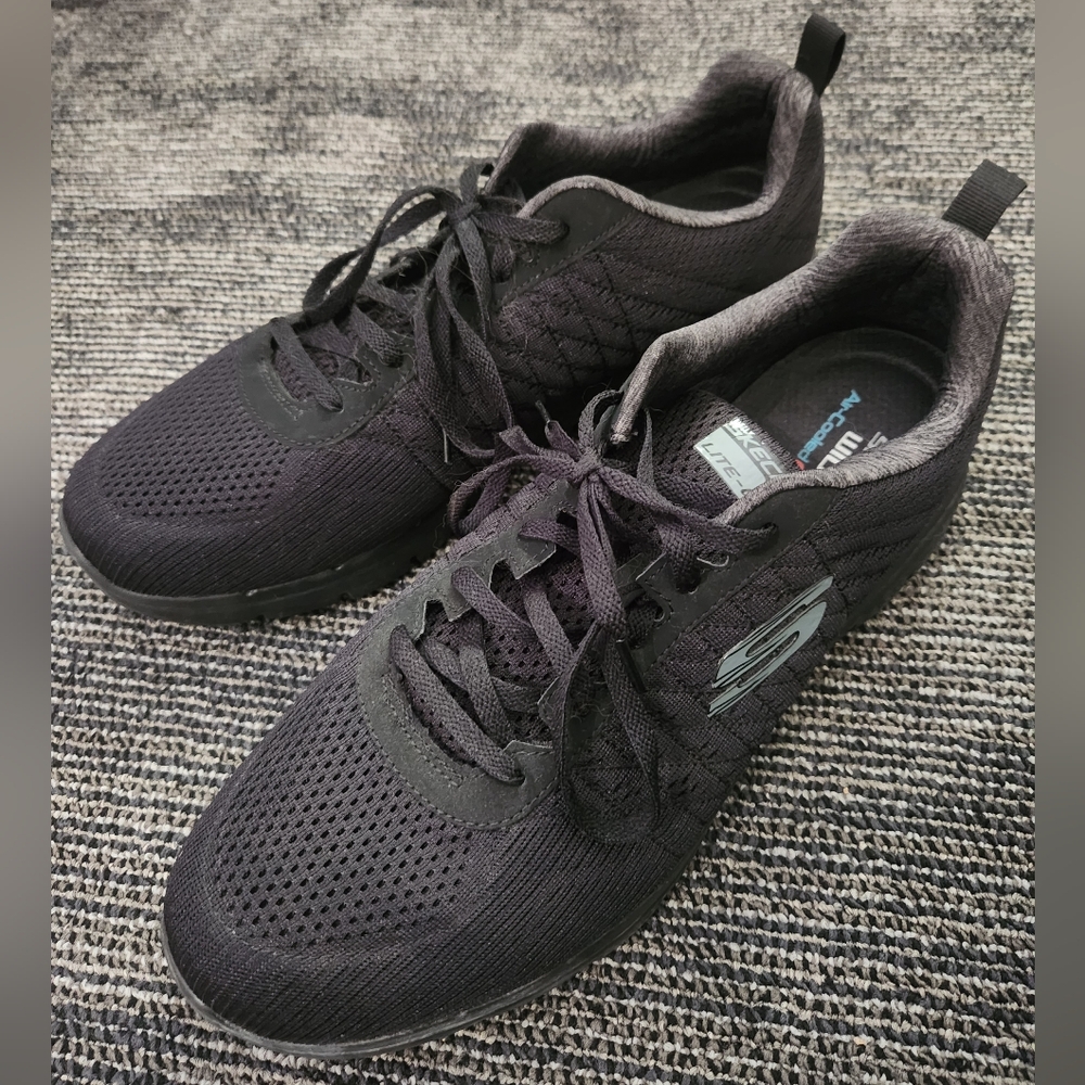 Skechers Black Men's Sneakers